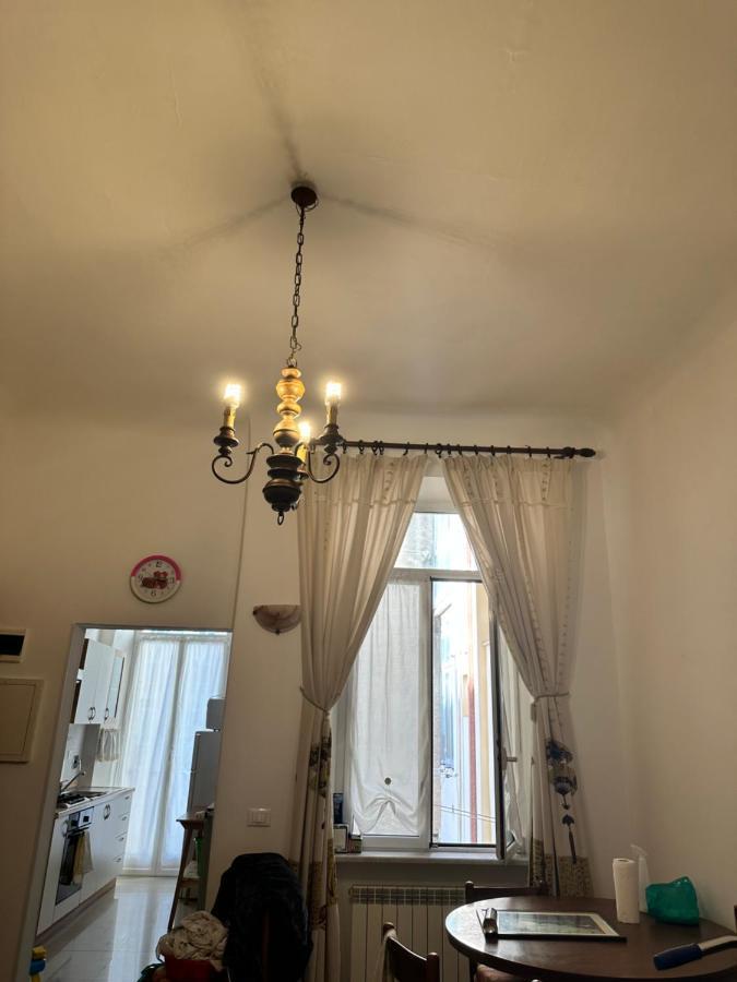 Alloggio In Centro Ben Servito Savone Extérieur photo